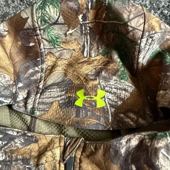 Under Armour Men’s ColdGear Scent Control Barrier Camouflage Hoodie - 2XL - Picture 5 of 12